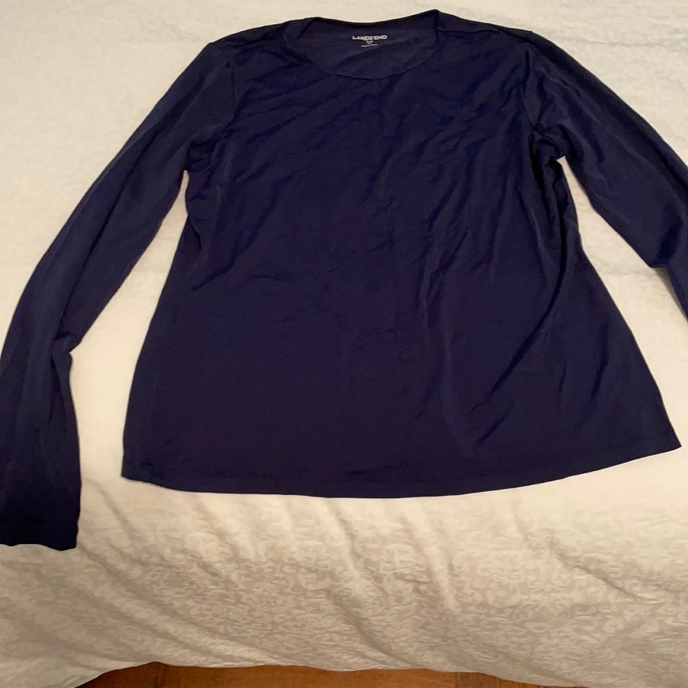 Navy rash guard